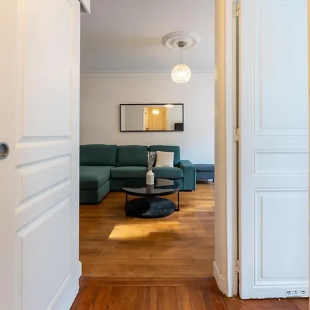 Apartman Arc De Triomphe, L'ecrin Chic *
